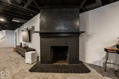 260 W 44th Street, Indianapolis - 31