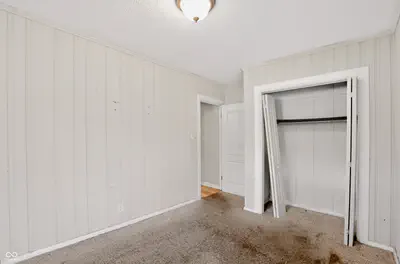 6410 Oxford Street, Indianapolis - 24