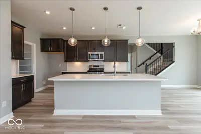9557 Hemingway Drive, Indianapolis - 6