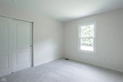 10024 Barth Drive, Zionsville - 28