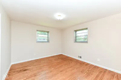 1526 Orchard Park Drive, Carmel - 14