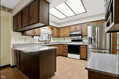 620 S Ashbourne Lane, Greenwood - 7