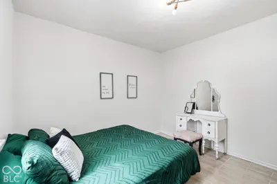 910 Villa Avenue, Indianapolis - 18