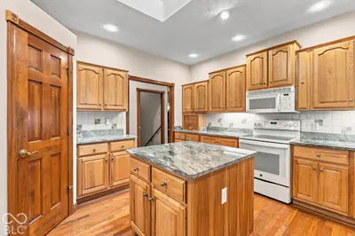 4383 Red Hawk Court, Columbus - 20
