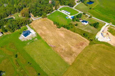 1000 block County Road 600, Brownstown - 16