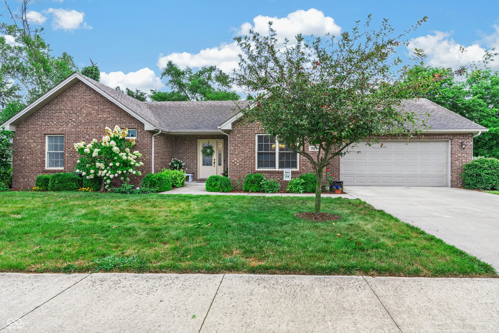 1780 Sams Circle, Seymour