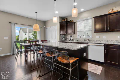 15975 Viking Meadows Drive, Westfield - 6