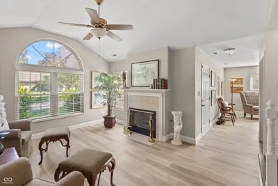 7552 Briarstone Drive, Indianapolis - 4