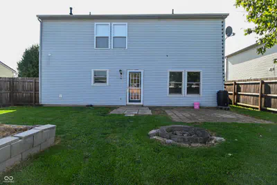 2372 Shadowbrook Drive, Plainfield - 10