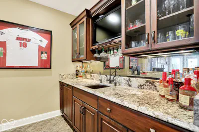 15621 Hidden Oaks Court, Carmel - 63