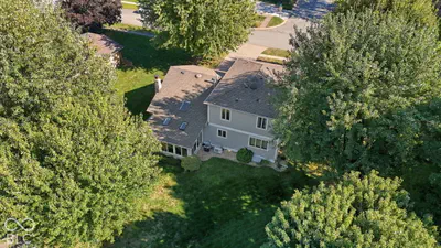 592 Echo Bend Boulevard, Greenwood - 65