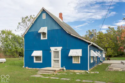 9440 Rosston Avenue, Zionsville - 2