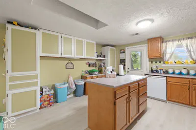 2750 Kings Drive NE, Palmyra - 18
