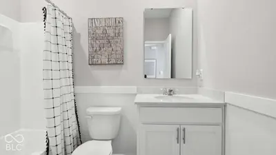6080 Camarillo Drive, Whitestown - 27