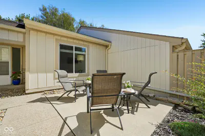 9105 Greenridge Lane, Bloomington - 41