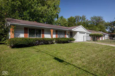 3956 Strathmore Drive, Indianapolis - 2