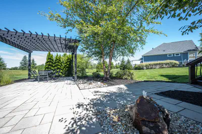 18176 Lakes End Drive, Westfield - 73