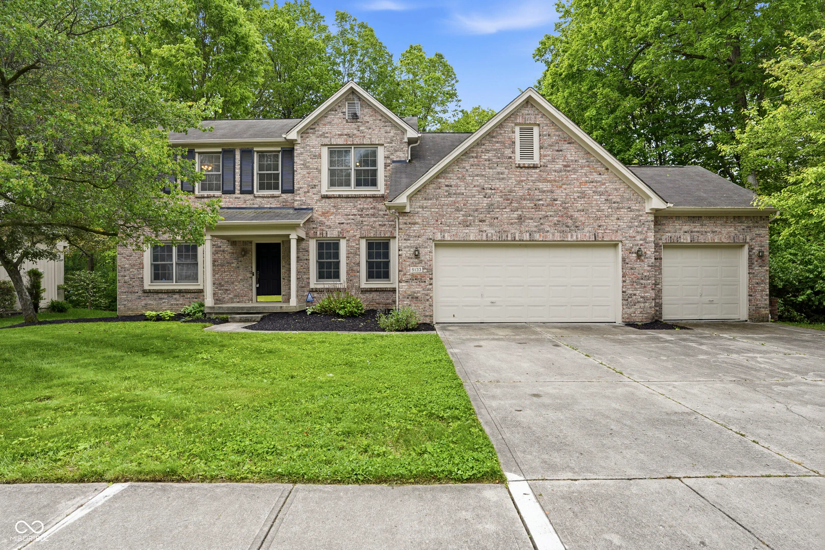 5133 Robinsrock Way, Indianapolis