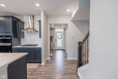 8910 Howlett Lane, Indianapolis - 10