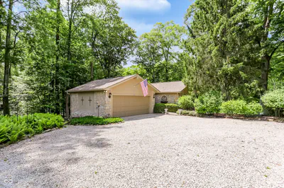 7592 Poplar Point Drive, Trafalgar - 2