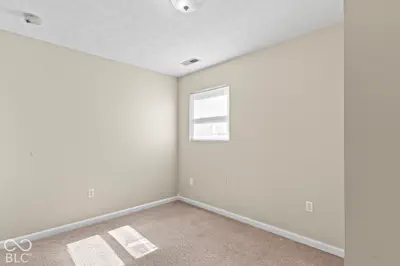 365 E Kerton Street, Scottsburg - 14