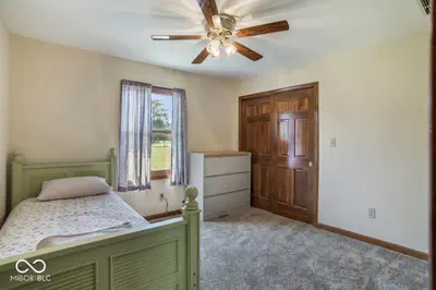 2820 State Road 38, Westfield - 17