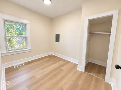 1701 E Kelly Street, Indianapolis - 12