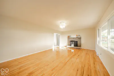 8401 Center Road, Muncie - 4