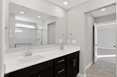 8737 Leatherwood, Indianapolis - 43