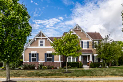 10190 Fantina Lane, Fishers - 2
