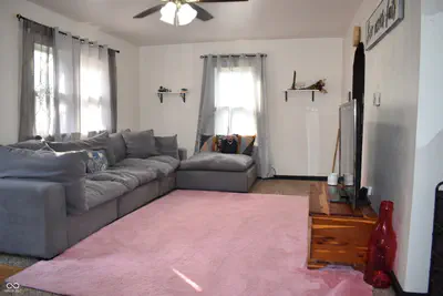 917 W Walnut Street, Brownstown - 8
