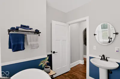 3208 W 25th, Anderson - 30