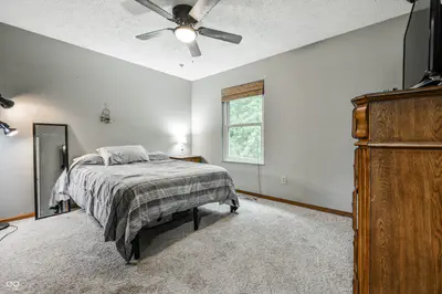 909 Farmview Lane, Carmel - 30