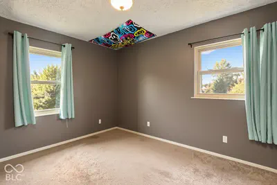 1021 Eastlawn Drive, Whiteland - 13