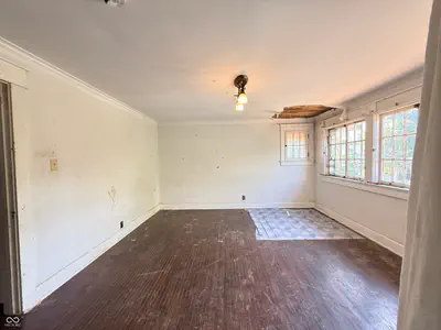 229 Walnut Street, Ladoga - 30