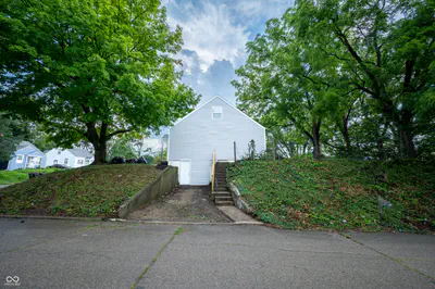 1500 W 11th Street, Anderson - 9