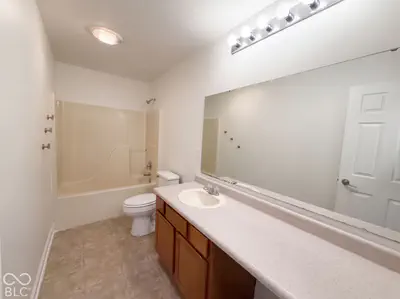 1103 Boxwood Lane, Greenwood - 28