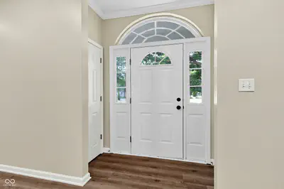 1361 Midway Court, Carmel - 4