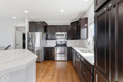 8390 N Doheny Drive, McCordsville - 22