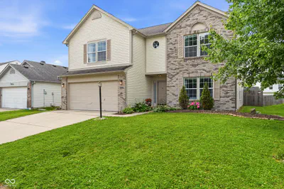 3915 Rosefinch Circle, Indianapolis