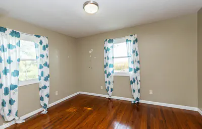 3691 N Us 421, Whitestown - 13
