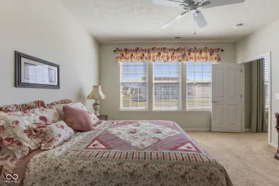 12961 Merlot Lane, Fishers - 14