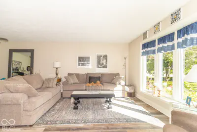 111 Fairfield Lane, Pendleton - 4