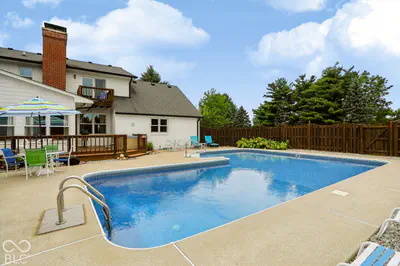 1595 400, Greenfield - 35