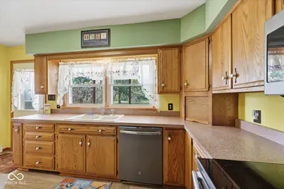2441 Tucker Road, Shelbyville - 46