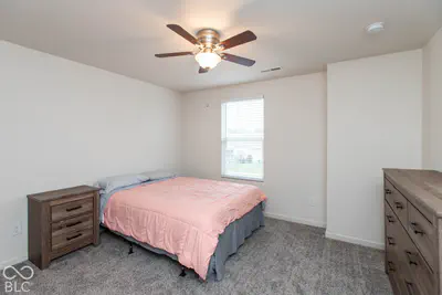 8284 Terryglass, Avon - 20
