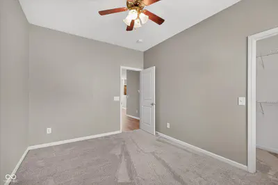 8922 Springview Drive, McCordsville - 24