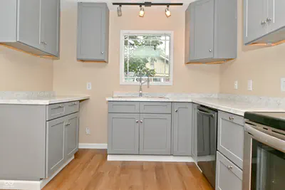 328 Hancook Road, Plainfield - 13