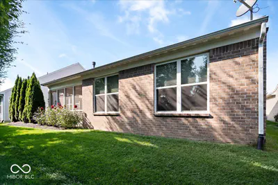 16127 Loire Valley Drive, Fishers - 21