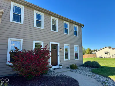5713 Arlington Parkway N, Fort Wayne - 2